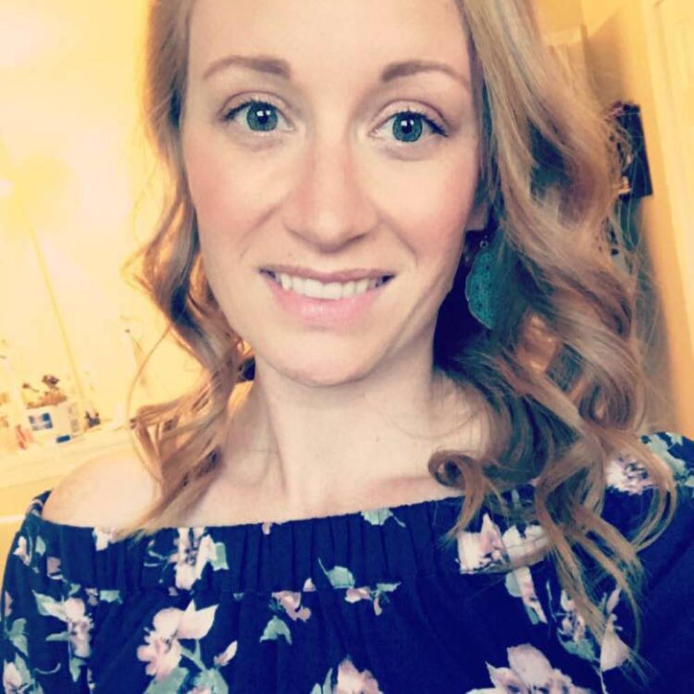 Meet your Posher, Kayla